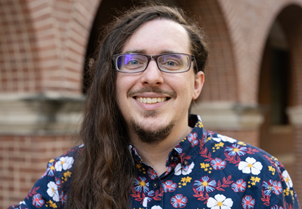 profile photo for Dr. Jonathan Vontsteen